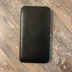 Black Wallet, Snap Clutch